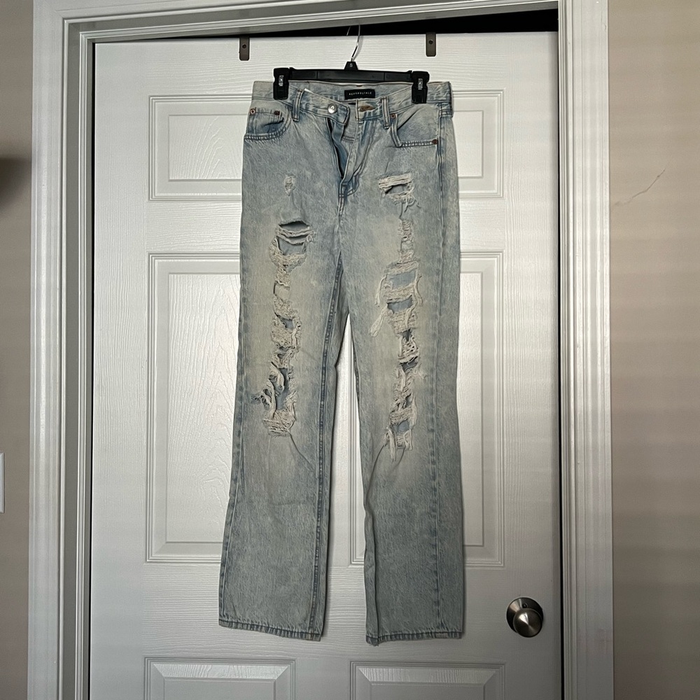 Aeropostale Light Blue Distressed Straight Leg Jeans